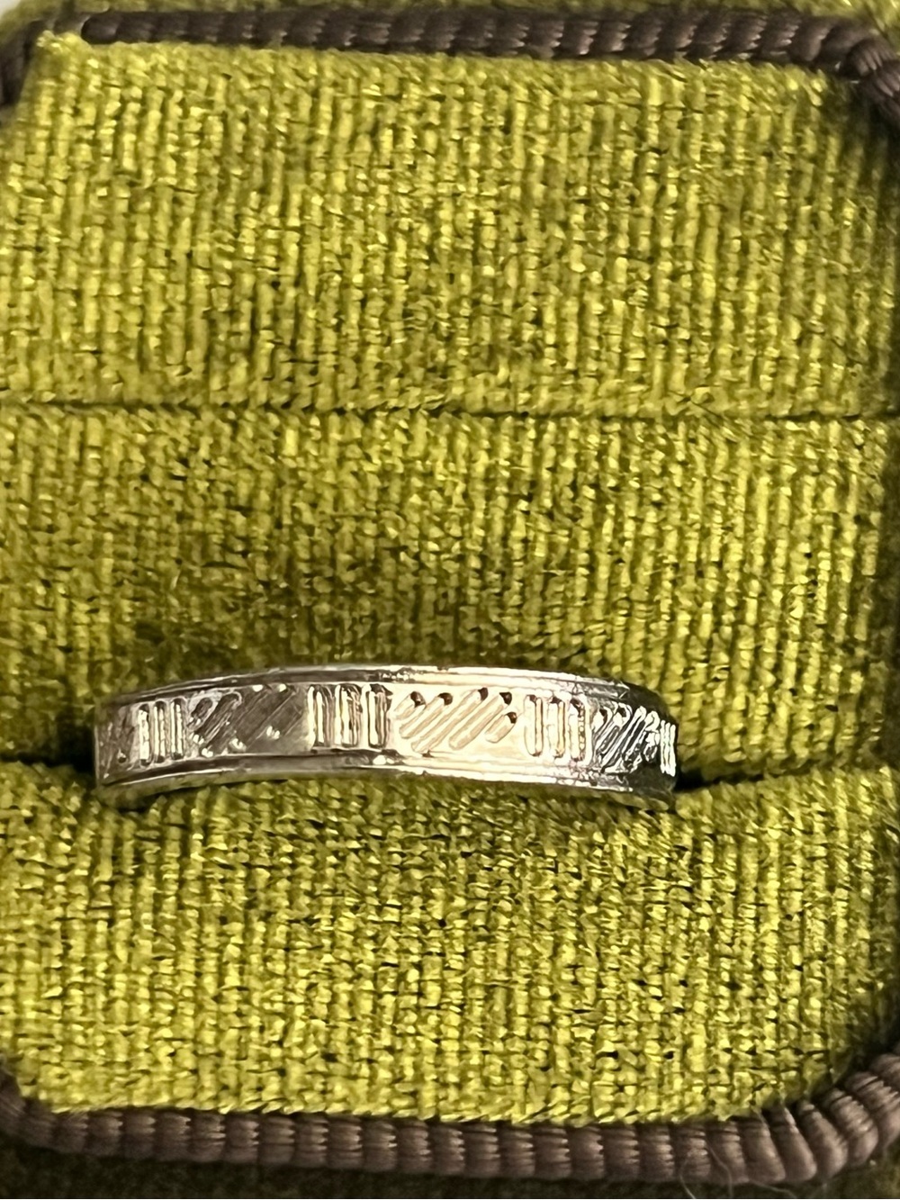 Bohemian Design w/ Intricate Detailing Stainless Steel Silver 2mm Band Size 6